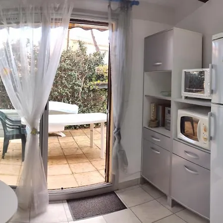 Au Calme Au Coeur De La Pinede Agde