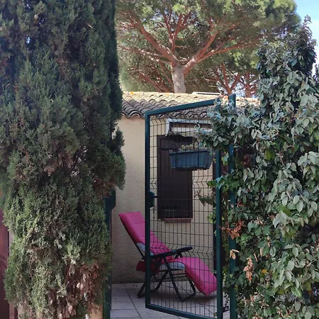 Βίλα Au Calme Au Coeur De La Pinede Agde